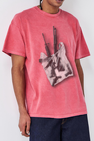 GUNS IN A PLASTIC BAG OVERSIZED TEE