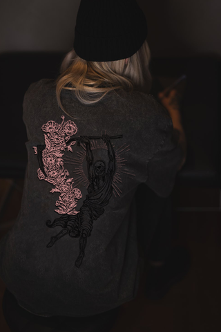 THE SICKLE WAVES HERALDED THE BLOOMING OF EVIL DROP SHOULDER OVERSIZE TEE